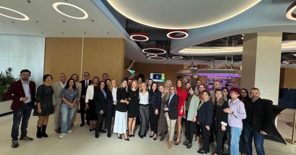 PRBAR Academy și MediHelp România la 6 Trends for 2026